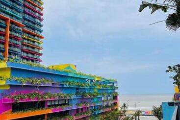 Flamingo Hải Tiến, Ibza 816a