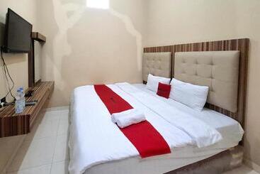 هتل Reddoorz Syariah Near Exit Toll Pekalongan 2