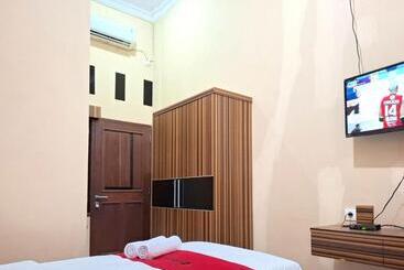 هتل Reddoorz Syariah Near Exit Toll Pekalongan 2