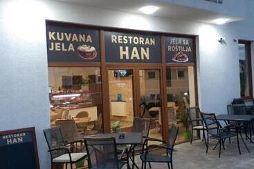 مُتل Restoran Apartmani Han