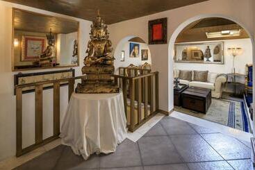 پانسیون Albergo Moderno Con Bella Piscina
