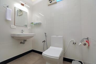 استراحتگاه Franco Tamil Villas