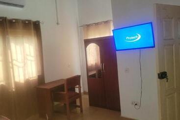 Assembly Hotel, Esiama