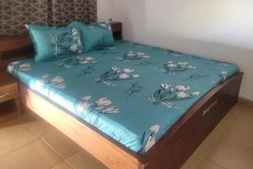 Assembly Hotel, Esiama