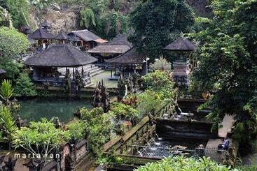 تختخواب و صبحانه Gunung Kawi Villa