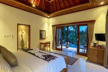 تختخواب و صبحانه Gunung Kawi Villa