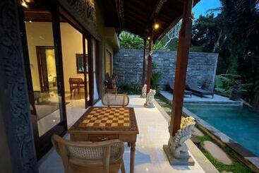 تختخواب و صبحانه Gunung Kawi Villa
