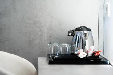 هتل Naos Luxury