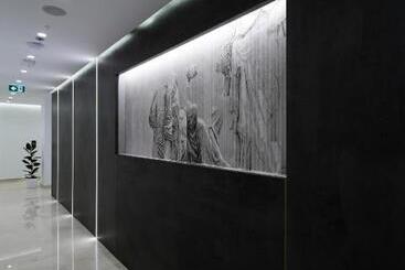 هتل Naos Luxury