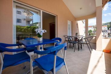 پانسیون Guest House Ardiana