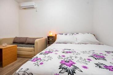 پانسیون Guest House Ardiana