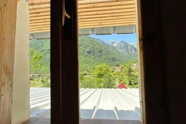 پانسیون Guesthouse Prek Bjeshka