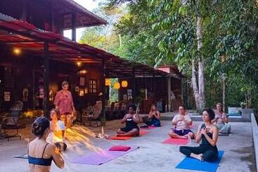 تختخواب و صبحانه Floresta Zen   Pousada