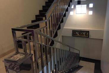 Guest Hotel Manggar