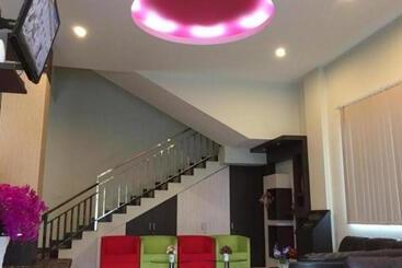 Guest Hotel Manggar