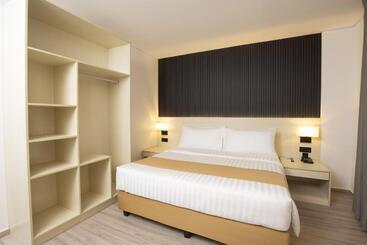 Hamersons Hotel Cdo