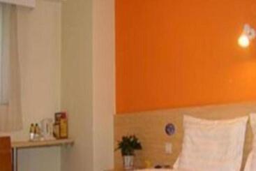 Otel 7 Days Inn Xiangyang Gulou Branch