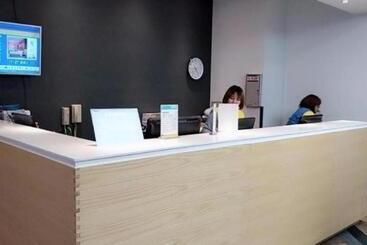 هتل 7 Days Premium Zunyi Conference Site Dingzikou
