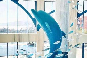 هتل Dolphin Bay