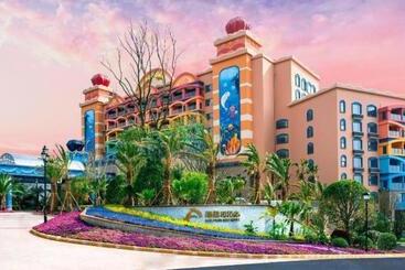 هتل Dolphin Bay