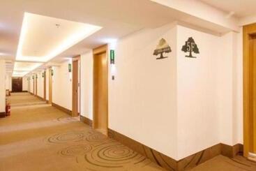 هتل Greentree Inn Jinzhong Pingyao City South Railway Station Express