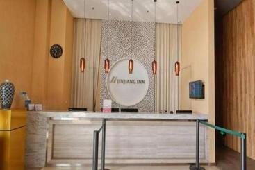 هتل Jinjiang Inn Yangling High Speed Railway Station