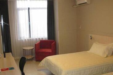 هتل Jinjiang Inn Yangling High Speed Railway Station