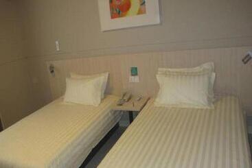 هتل Jinjiang Inn Yangling High Speed Railway Station