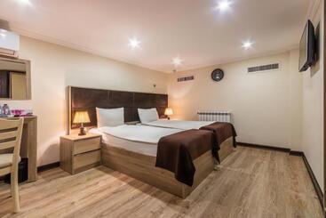 Deluxe City Hotel Nz