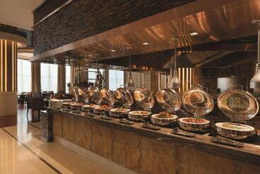 هتل Wyndham Urumqi North