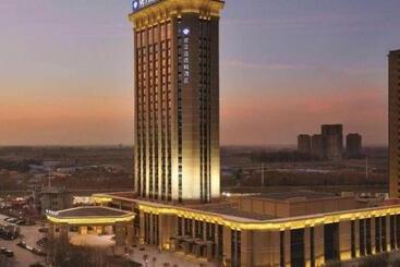 هتل Wyndham Urumqi North