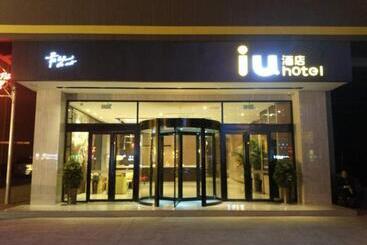 Iu Hotel Yuncheng Tiaoshan Street High Speed Railway Station Branch