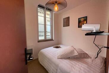 پانسیون Maison Des Ambans Chambres D Hotes Hypercentre 200m De La Gare Et Petit Dejeuner Inclus