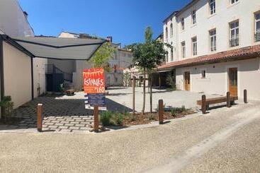 هاستل Auberge Le Leo De Foix