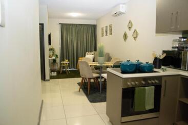 تختخواب و صبحانه Shomer Merensky Apartment