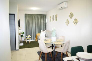 تختخواب و صبحانه Shomer Merensky Apartment