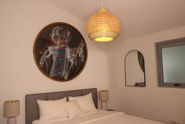 Casa Bajura Bed And Breakfast