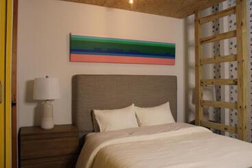 Casa Bajura Bed And Breakfast