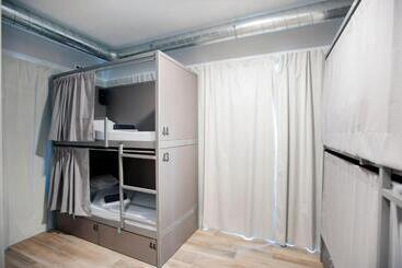 Hostel Dos Estaciones Free Towels, Coffee & Tea, Remote Check In