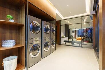 هتل Intercity Urumqi High Tech Zone