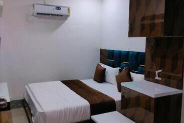 هتل Mewad Inn