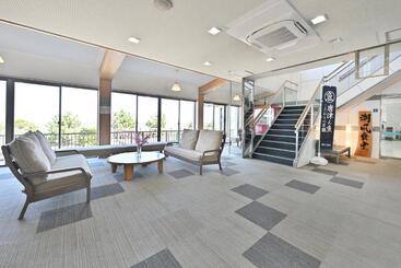 酒店 Onoueryokan