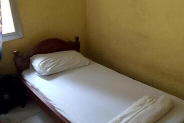 Manyangwe Hotel/