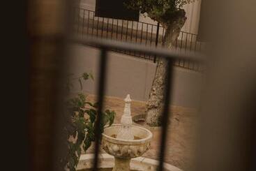 Pau Suites