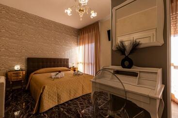 پانسیون Amy Rooms