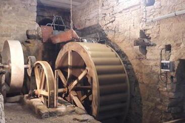 پانسیون Gîtes Les Ateliers Du Moulin Jura