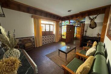 پانسیون Hostal Joaquín