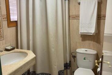 پانسیون Hostal Joaquín