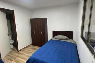 پانسیون Hostal The Marys House