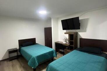 پانسیون Hostal The Marys House